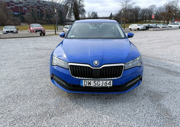 Skoda Superb cena 81200 przebieg: 148000, rok produkcji 2019 z Kraków małe 254